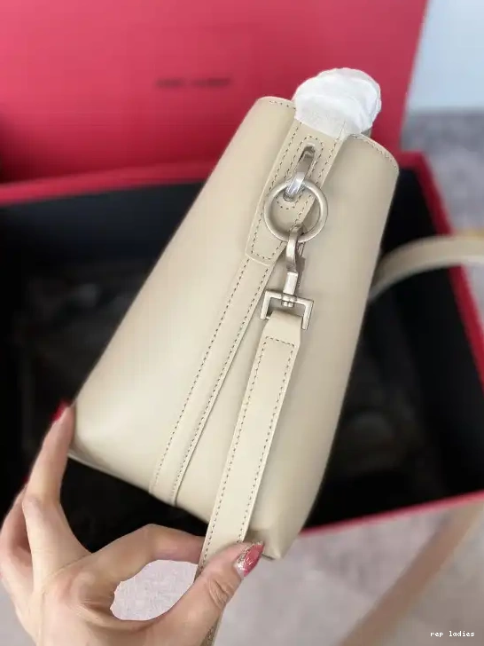 Rep ladies REP  LE 37 YSL BAG-17*20*13CM SMALL 0706